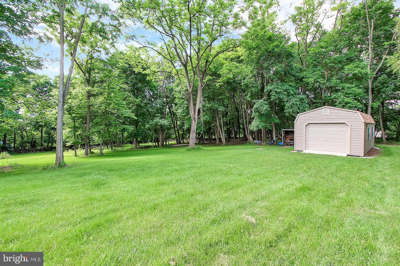 2755 Trout Run Road York, PA 17406 - Photo 22 of 27 Gallery Image 22