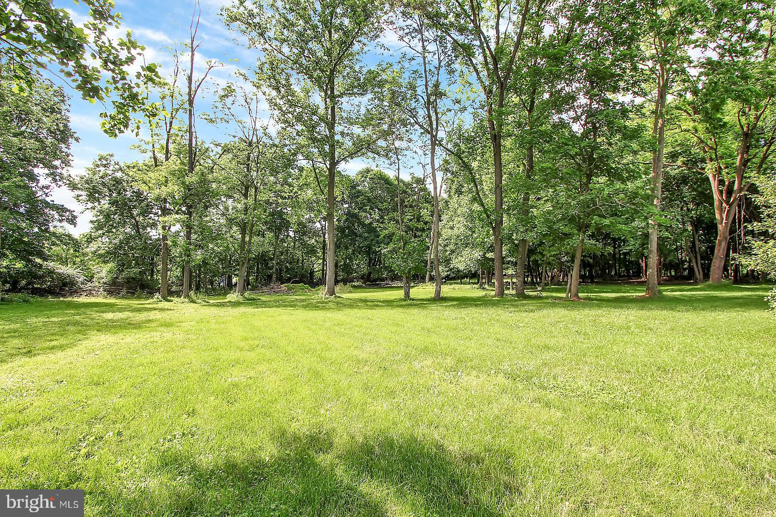 2755 Trout Run Road York, PA 17406 - Photo 23 of 27 Gallery Image 23