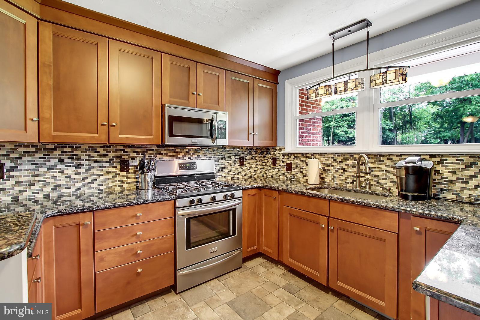 2755 Trout Run Road York, PA 17406 - Photo 6 of 27 Gallery Image 6