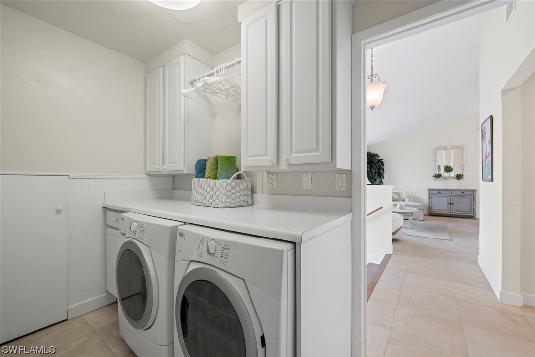 1067 Sand Castle Road Sanibel, FL 33957 - Photo 18 of 50 Gallery Image 18