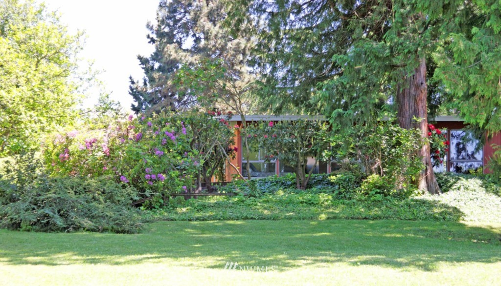 8314 Hunts Point Place Hunts Point, WA 98004 - Photo 1 of 1