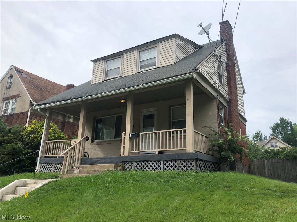 1731 Hampton Road Akron, OH 44305 - Photo 1 of 18