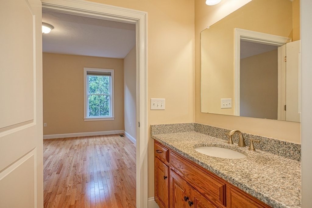 89 Red Maple Run, Unit 89 Norfolk, MA 02056 - Photo 17 of 32