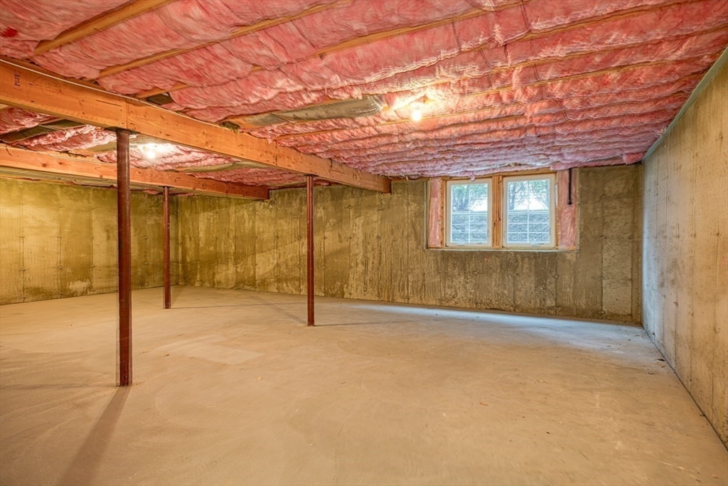 89 Red Maple Run, Unit 89 Norfolk, MA 02056 - Photo 23 of 32