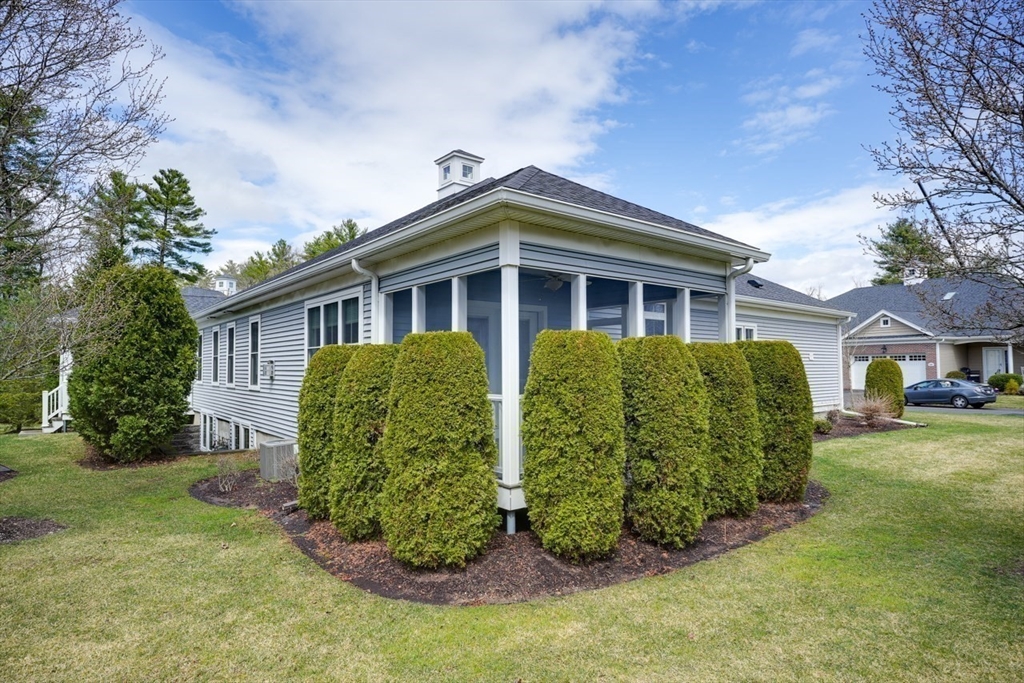 89 Red Maple Run, Unit 89 Norfolk, MA 02056 - Photo 26 of 32