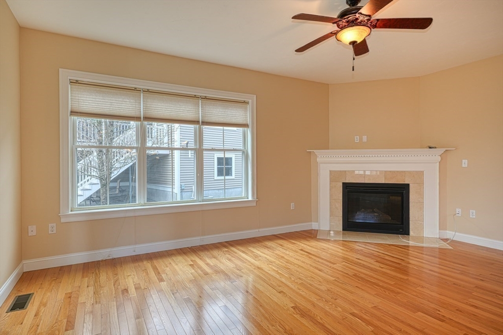 89 Red Maple Run, Unit 89 Norfolk, MA 02056 - Photo 9 of 32