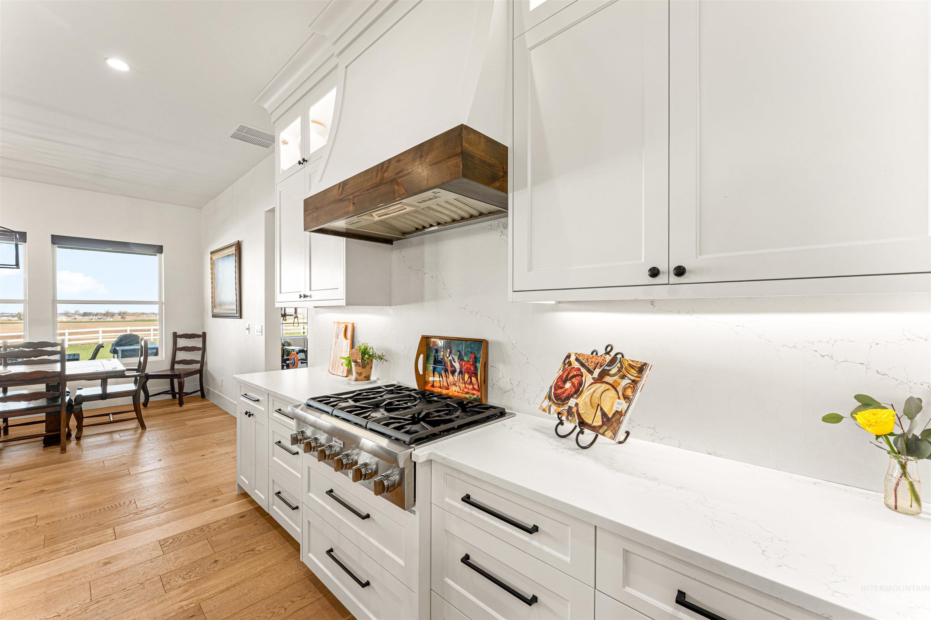 12334 Rivendell Court Nampa, ID 83686 - Photo 10 of 50