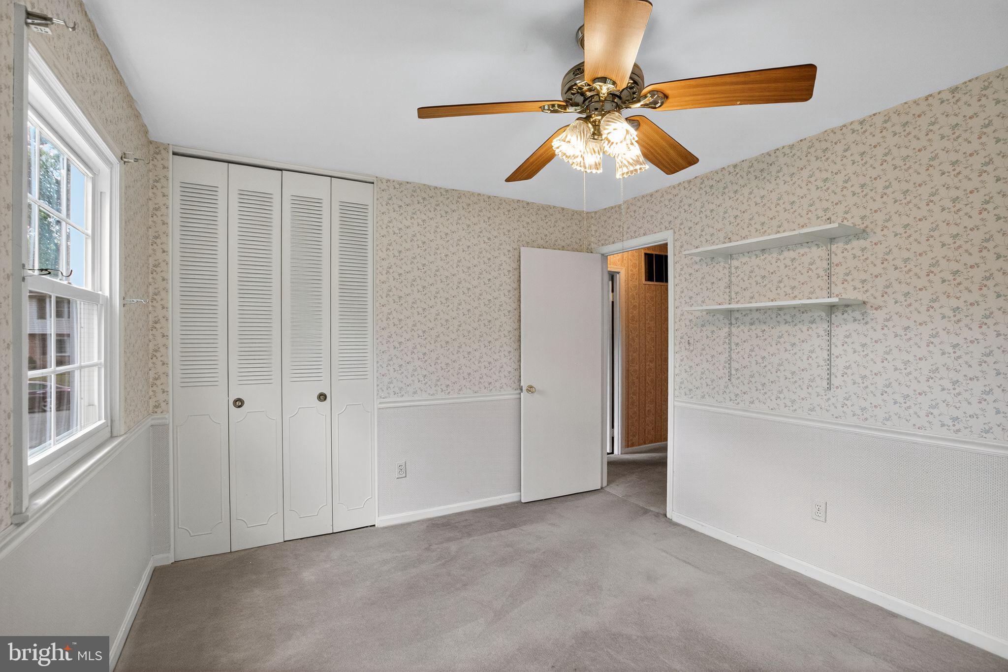 7374 Roxbury Avenue Manassas, VA 20109 - Photo 13 of 42 a view of an empty room with a window