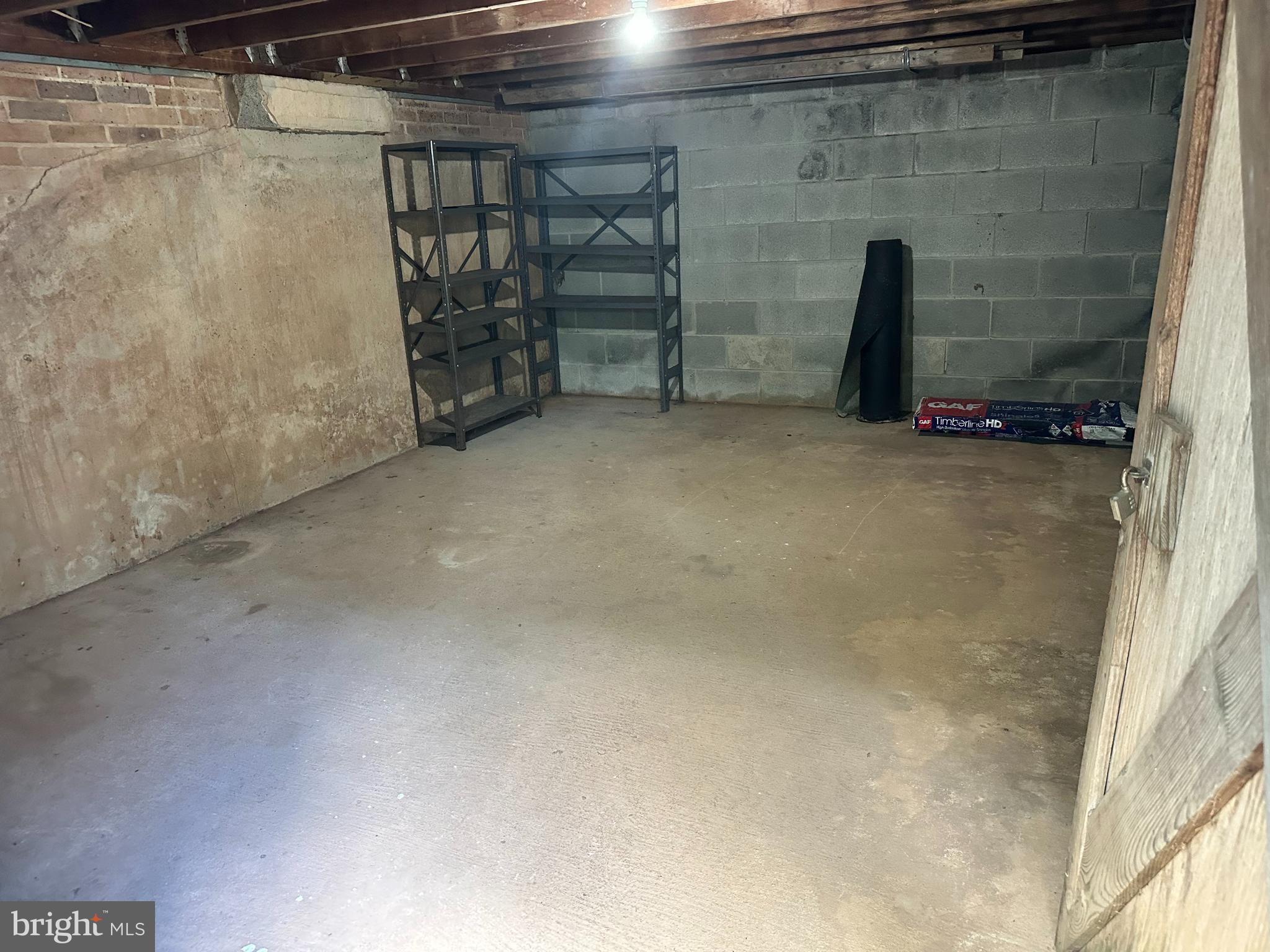 7374 Roxbury Avenue Manassas, VA 20109 - Photo 40 of 42 a view of a room with racks