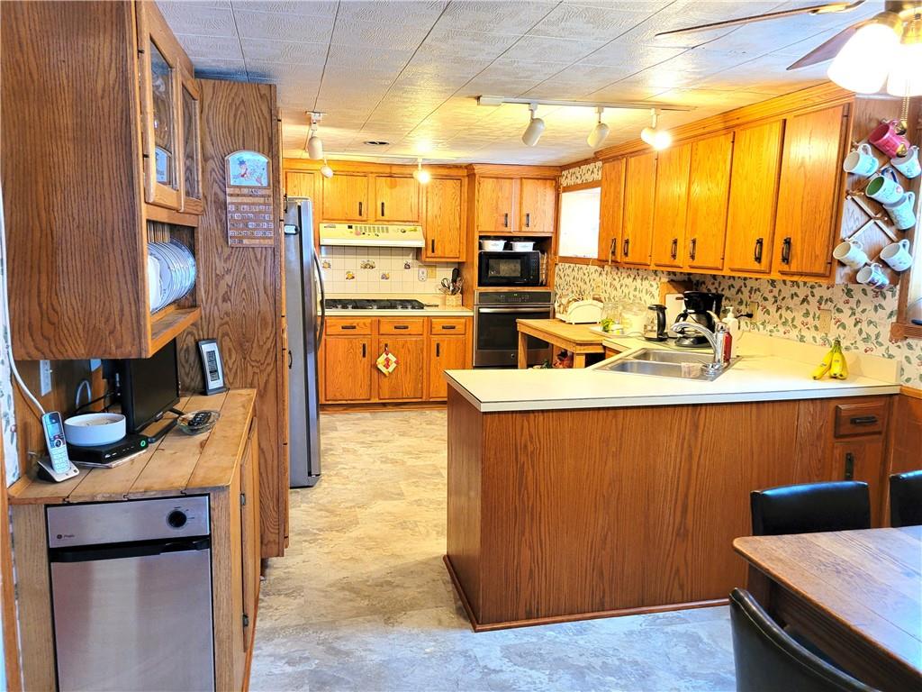 189 Medsger Road Connellsville, PA 15425 - Photo 2 of 25 Gallery Image 2