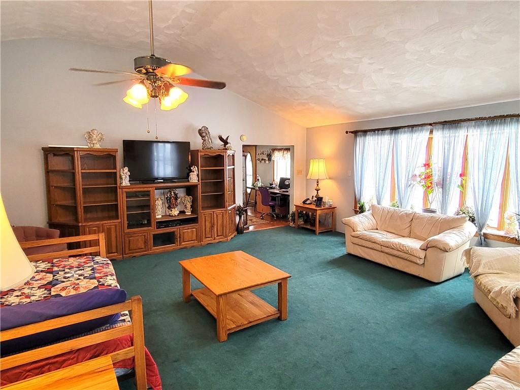 189 Medsger Road Connellsville, PA 15425 - Photo 10 of 25 Gallery Image 10