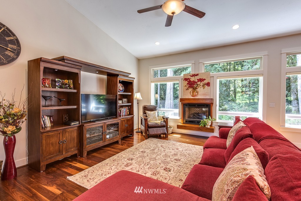 14828 Levin Road Northwest Poulsbo, WA 98370 - Photo 8 of 25 Gallery Image 8