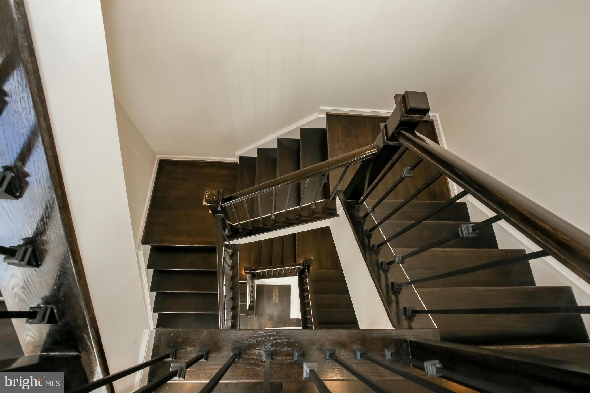 312 L Street Southeast Washington, DC 20003 - Photo 23 of 29 a view of entryway