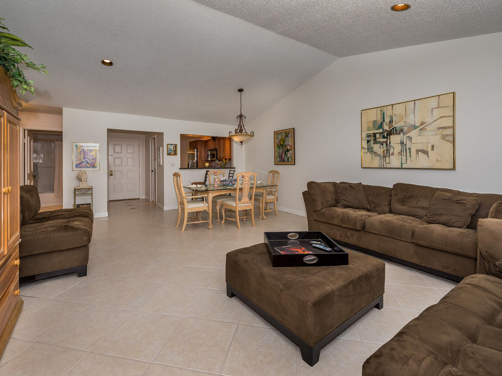 6925 Escobar Court Boca Raton, FL 33433 - Photo 12 of 23 001_6238-2-20
