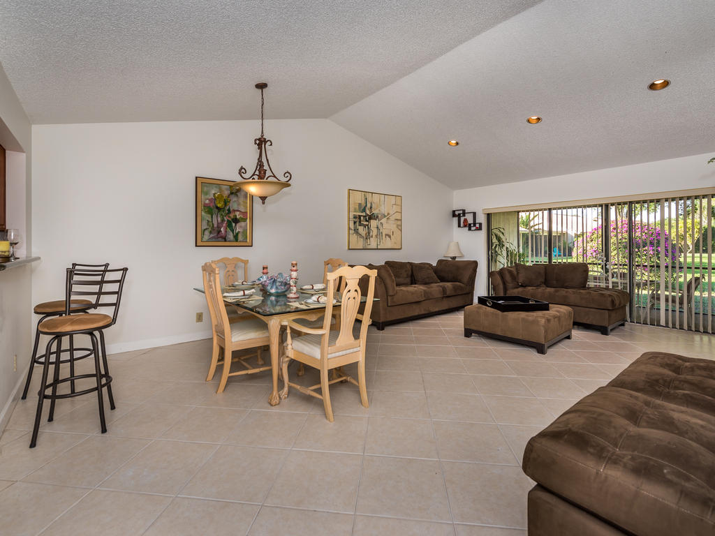 6925 Escobar Court Boca Raton, FL 33433 - Photo 9 of 23 001_6199-2-12