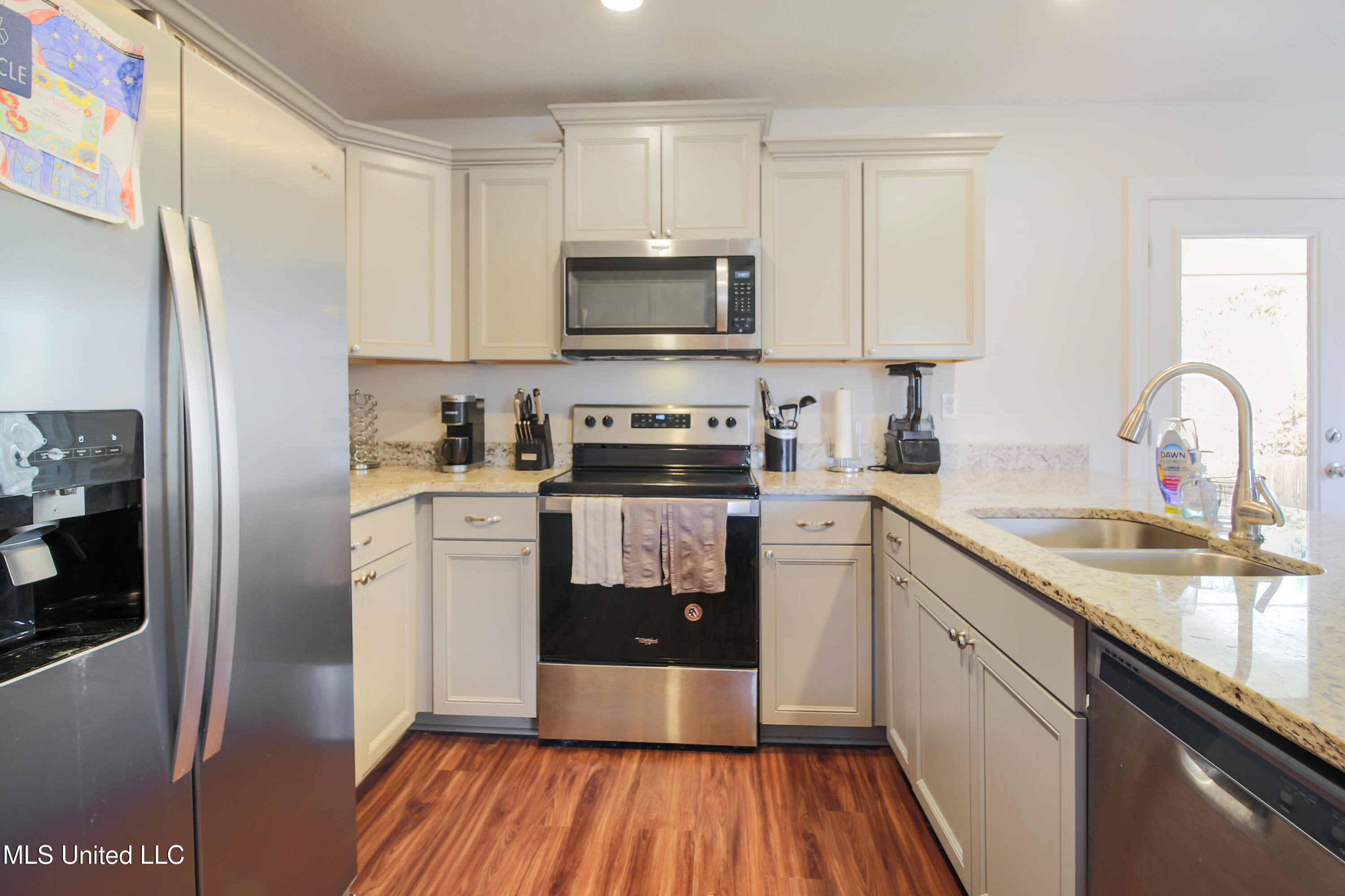 75 Logaras Circle Purvis, MS 39475 - Photo 6 of 23 IMG_7955