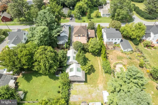 $495,000 | 218 Treadwell Street, Berryville, VA 22611