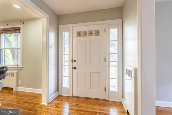 $3,400 | 644 Meetinghouse Road, Elkins Park, PA 19027