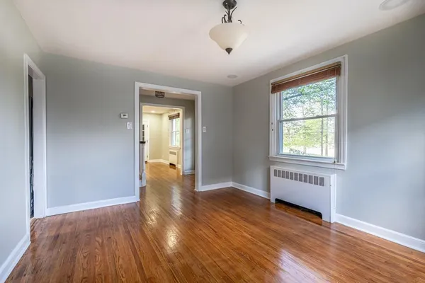 $3,400 | 644 Meetinghouse Road, Elkins Park, PA 19027