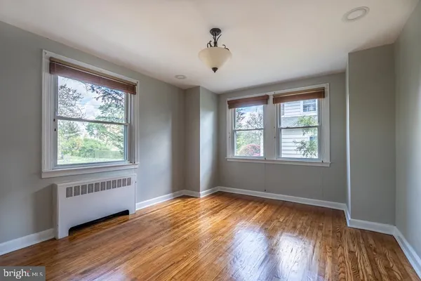$3,400 | 644 Meetinghouse Road, Elkins Park, PA 19027