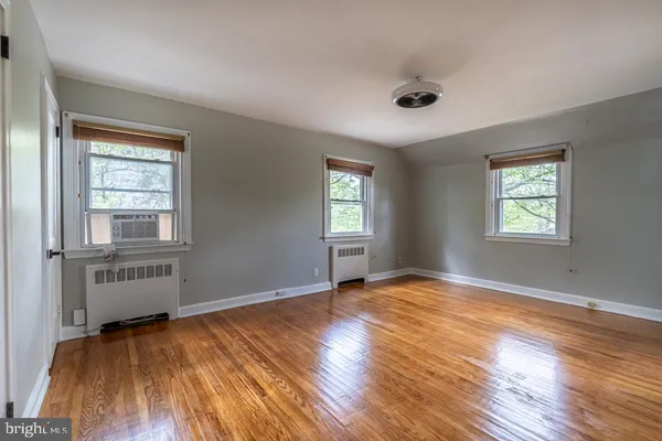 $3,400 | 644 Meetinghouse Road, Elkins Park, PA 19027