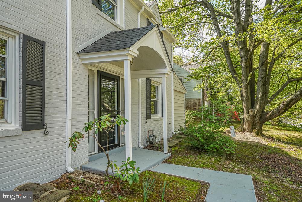644 Meetinghouse Road Elkins Park, PA 19027 - Photo 3 of 39 Charming entrance with lush greenery.