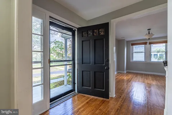 $3,400 | 644 Meetinghouse Road, Elkins Park, PA 19027