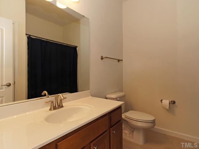 8317 Primanti Boulevard Raleigh, NC 27612 - Photo 17 of 21 LOWER LEVEL FULL BATH!