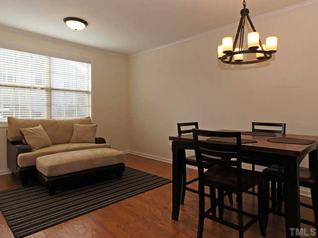 FORMAL DINING AREA CAN ACCOMODATE A LARGE TABLE!