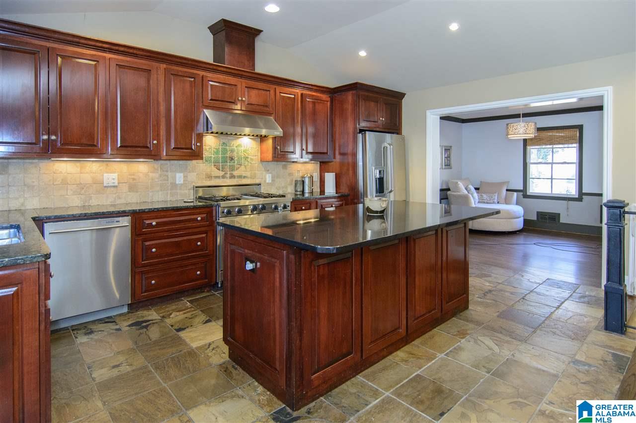 1325 Willoughby Road Birmingham, AL 35216 - Photo 6 of 32