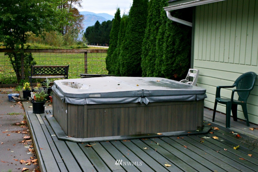 4322 Jones Road Sumas, WA 98295 - Photo 15 of 25