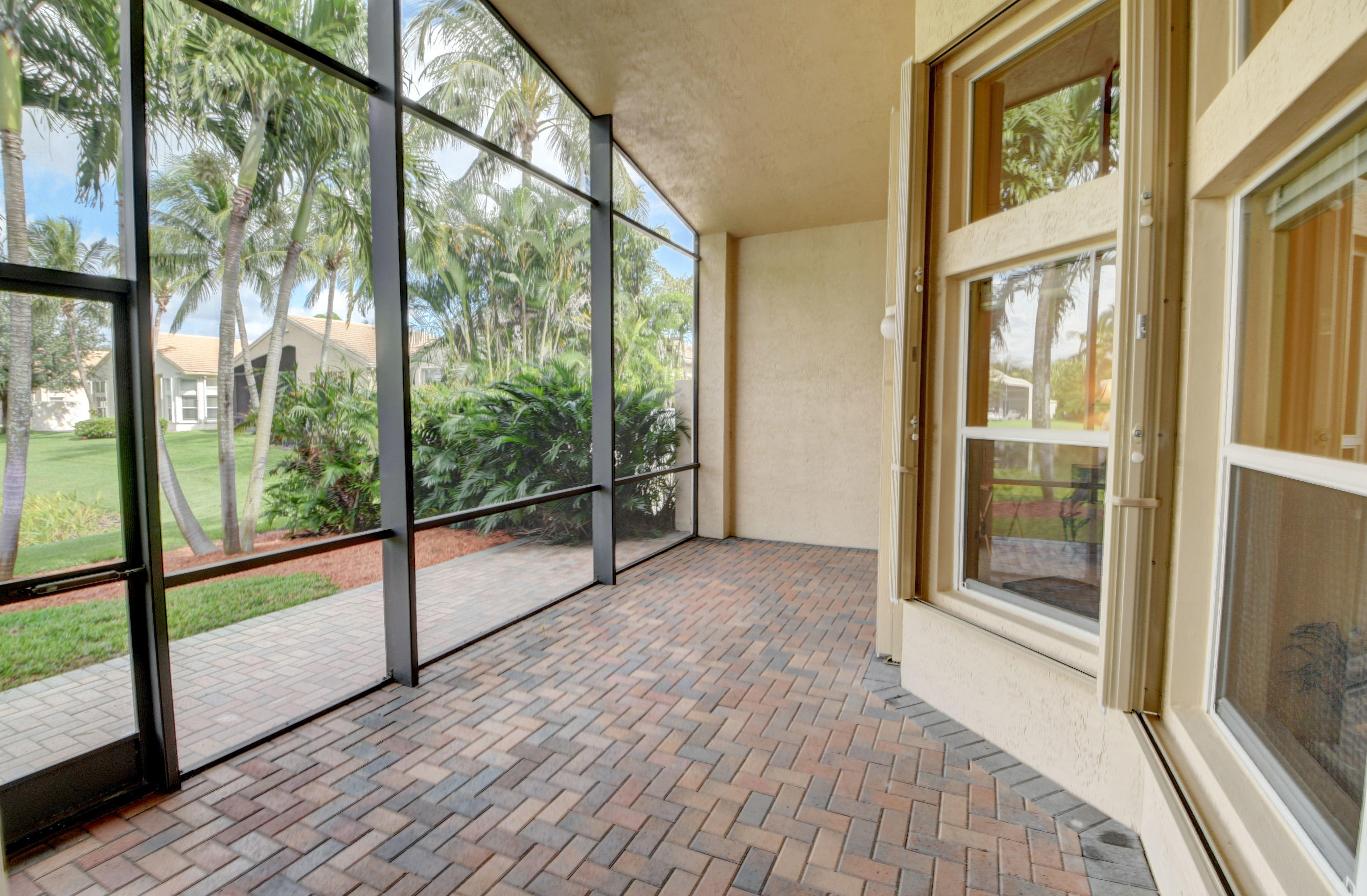 7256 Imperial Beach Circle Delray Beach, FL 33446 - Photo 6 of 41 DSC_4436_37_38_39_40