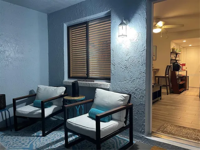 $139,900 | 1983 Abrico Drive, Unit 5, Lutz, FL 33558