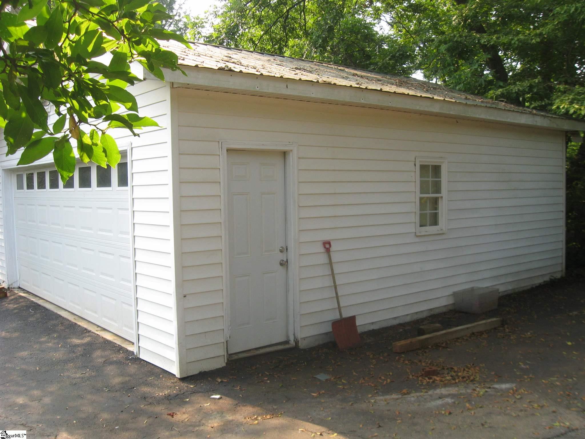 123 Oneal Road Easley, SC 29640 - Photo 10 of 19