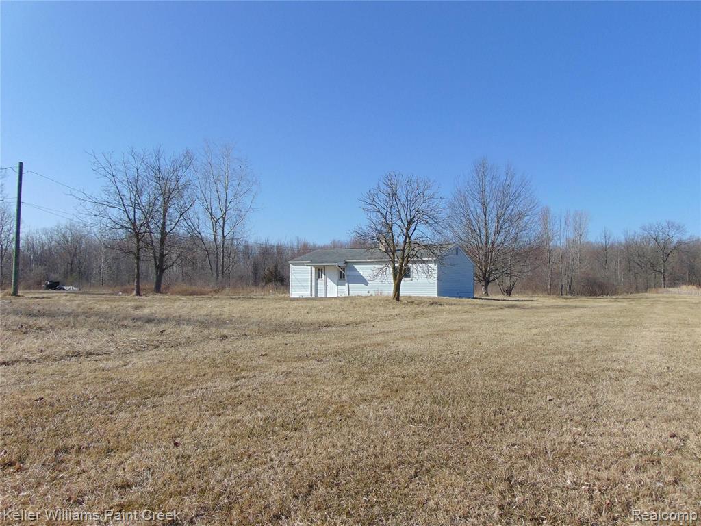 18081 26 Mile Road Ray, MI 48096 - Photo 3 of 22