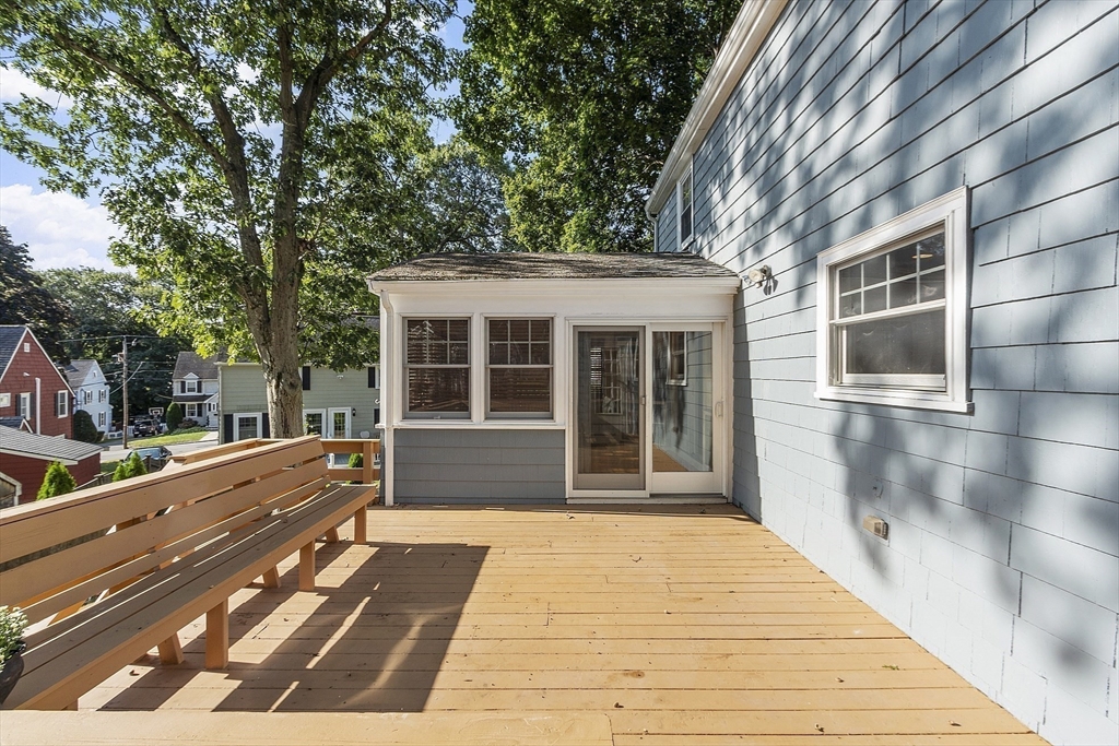 17 Coolidge Road Melrose, MA 02176 - Photo 9 of 42 Gallery Image 9