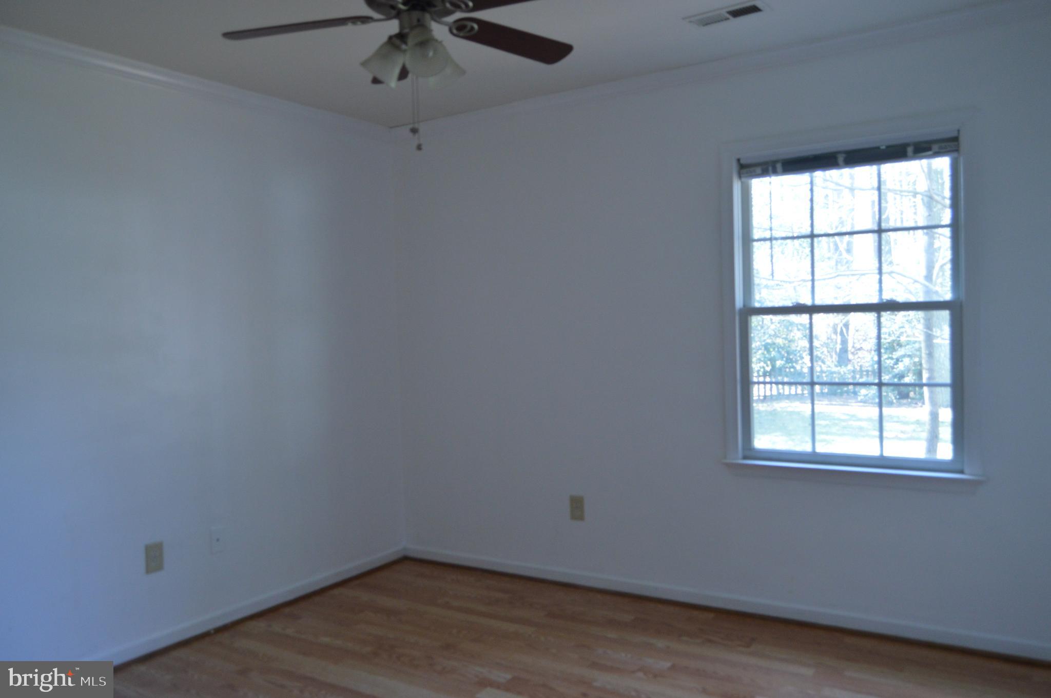 12232 Birkdale Road Ruther Glen, VA 22546 - Photo 15 of 24 Owners Bedroom