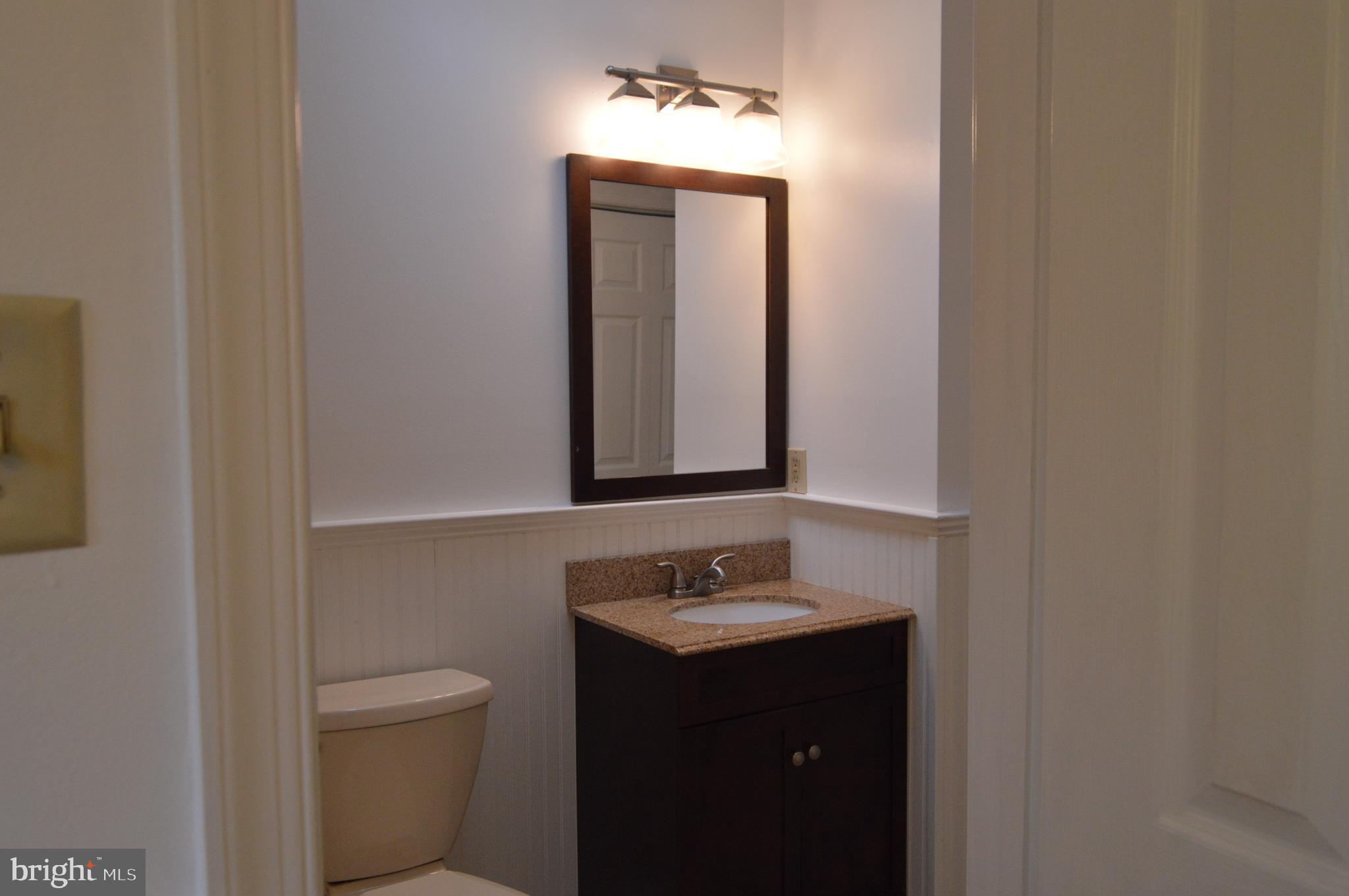 12232 Birkdale Road Ruther Glen, VA 22546 - Photo 17 of 24 Bathroom