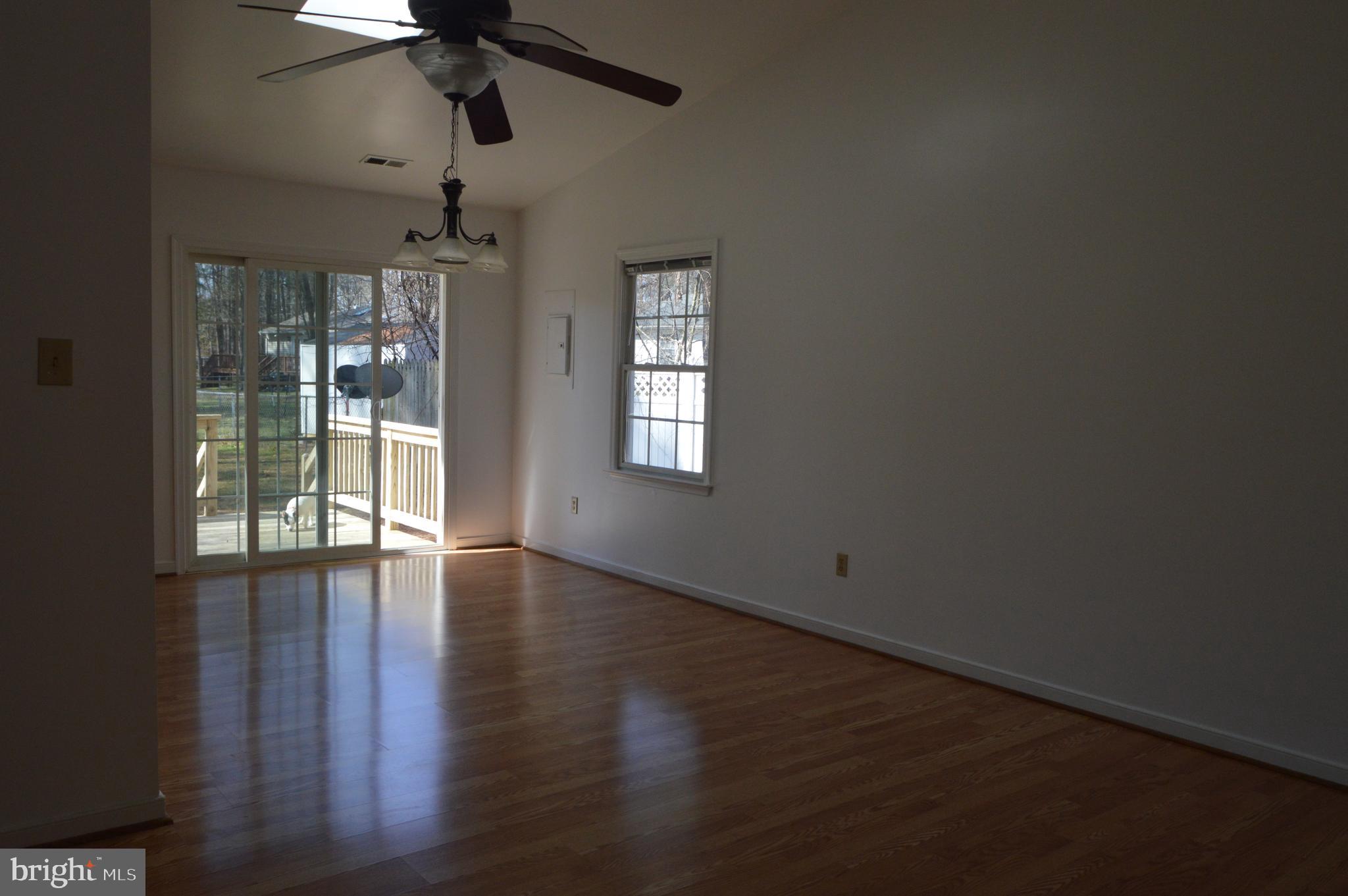 12232 Birkdale Road Ruther Glen, VA 22546 - Photo 19 of 24 Dining room