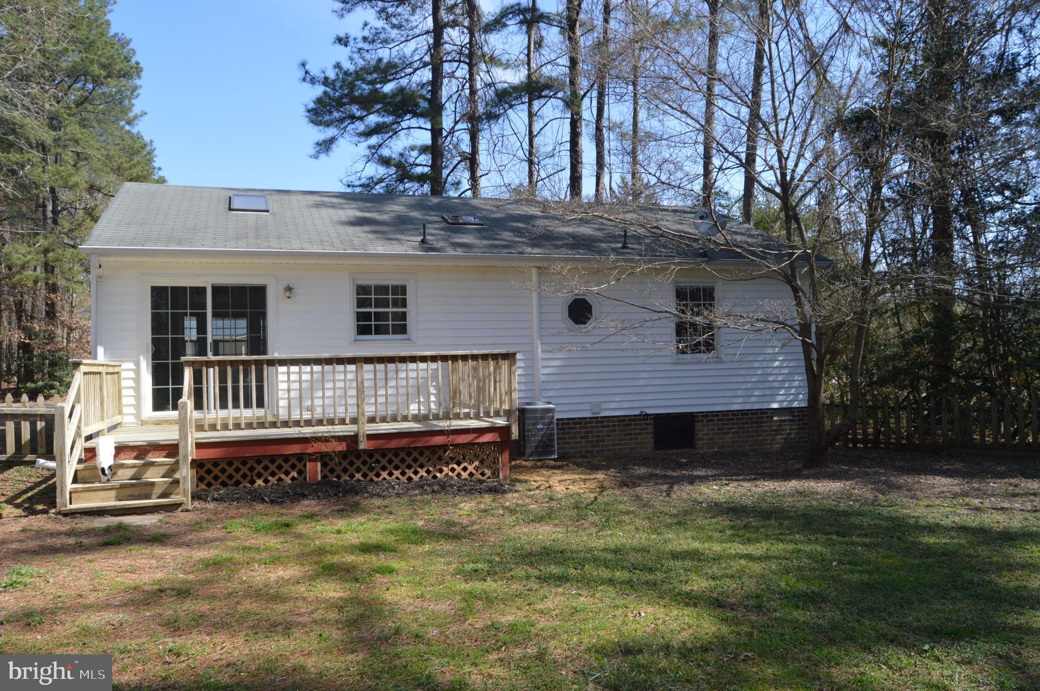12232 Birkdale Road Ruther Glen, VA 22546 - Photo 20 of 24 Rear View