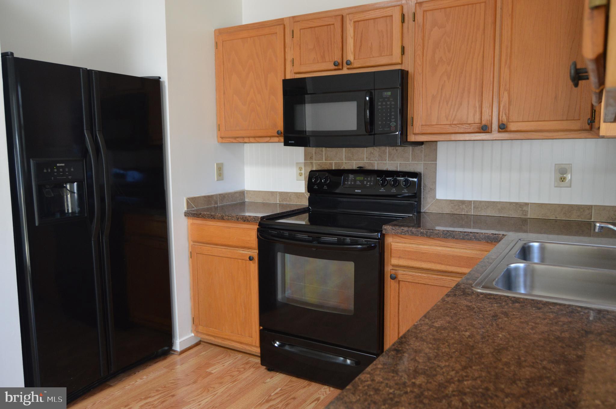 12232 Birkdale Road Ruther Glen, VA 22546 - Photo 8 of 24 Kitchen