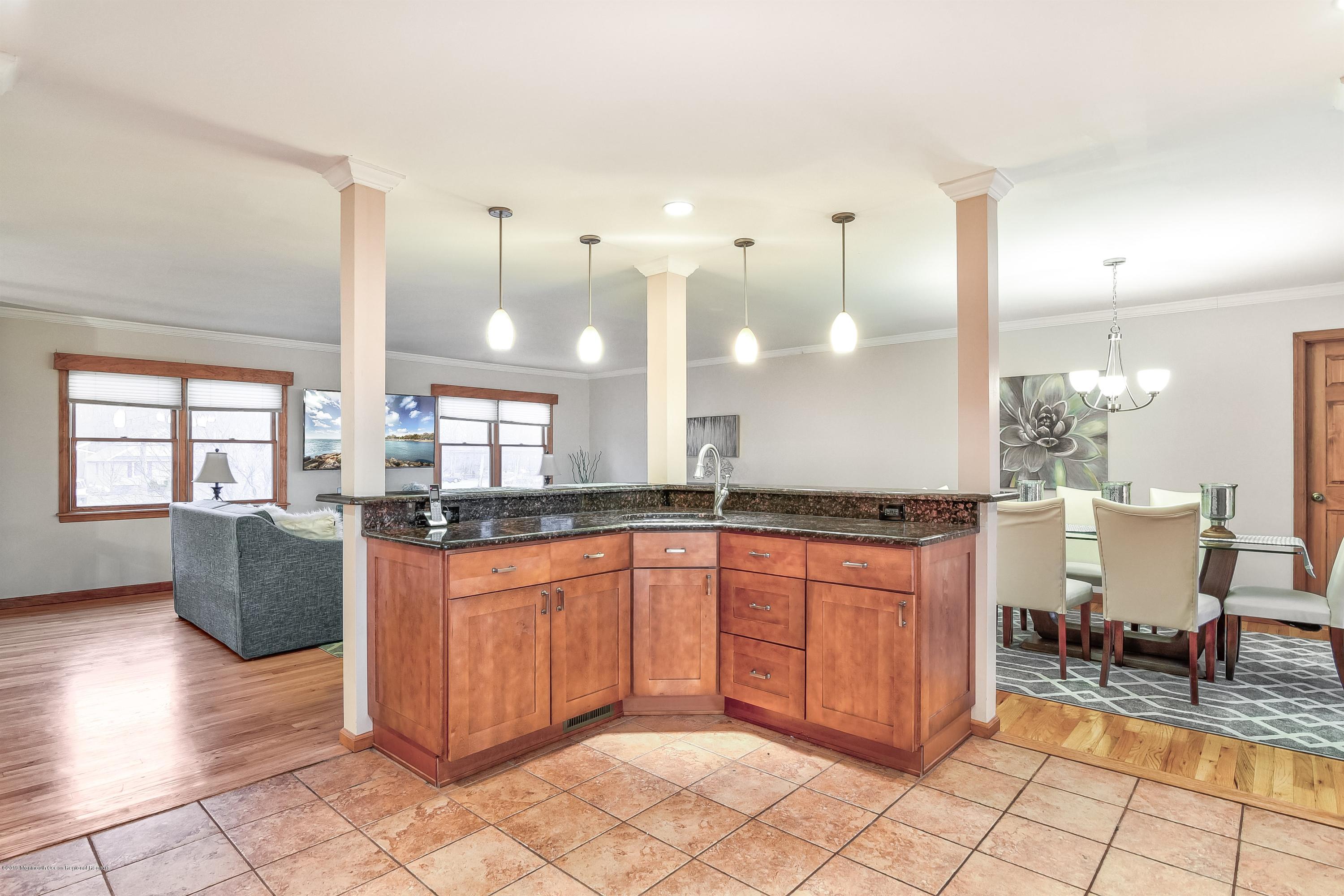 80 Oak Glen Road Howell, NJ 07731 - Photo 13 of 39 010_Kitchen