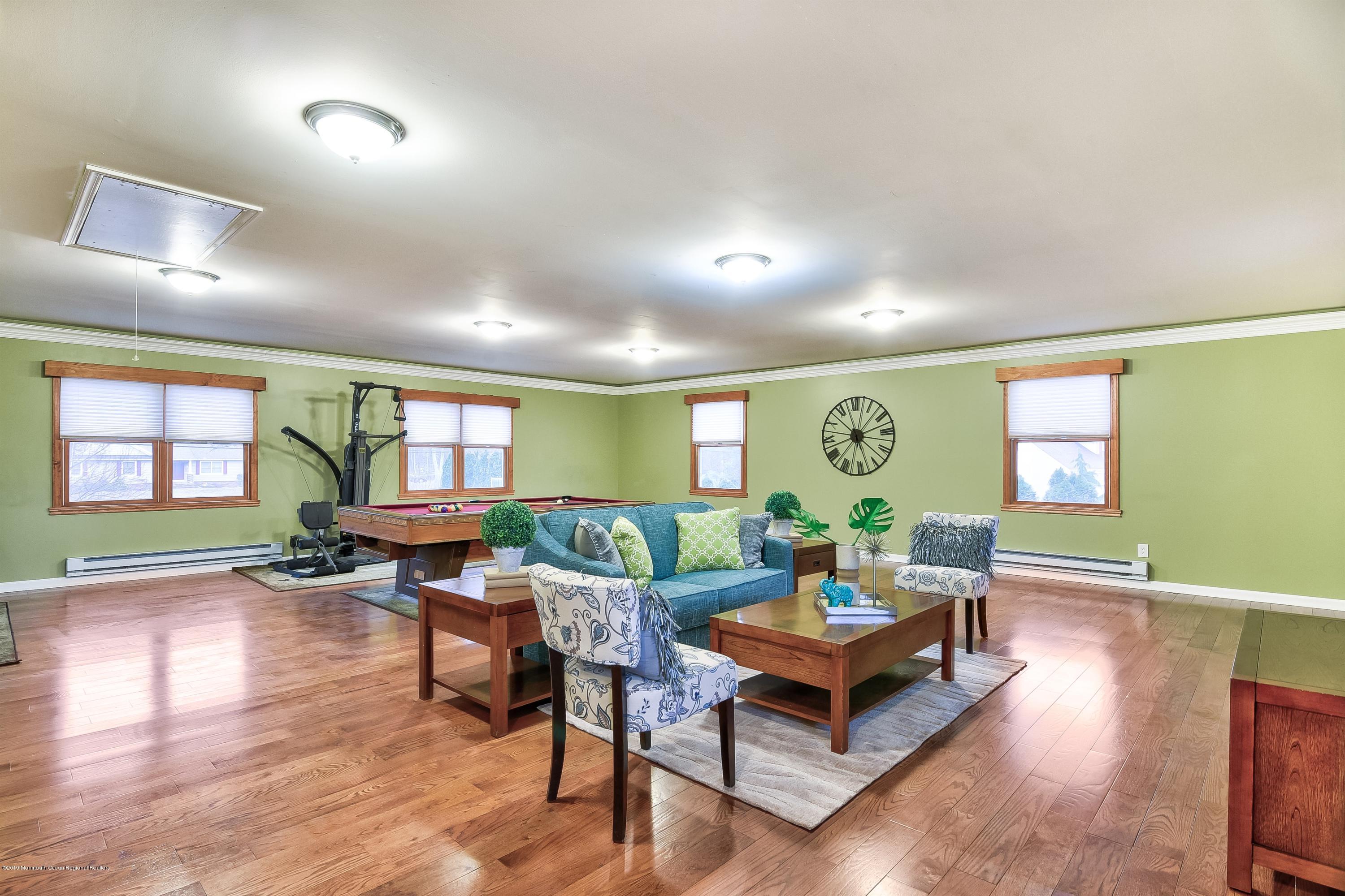 80 Oak Glen Road Howell, NJ 07731 - Photo 6 of 39 011_Family Room
