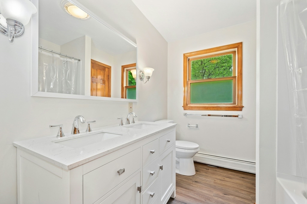 45 Dillon Street Worcester, MA 01604 - Photo 16 of 33