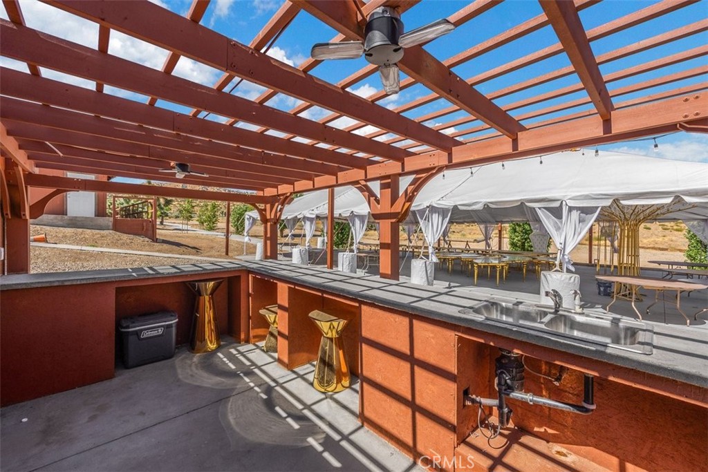 8164 Flowerfield Road Phelan, CA 92371 - Photo 13 of 41