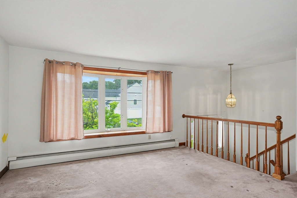 9 Eugene Road Burlington, MA 01803 - Photo 5 of 33 Gallery Image 5