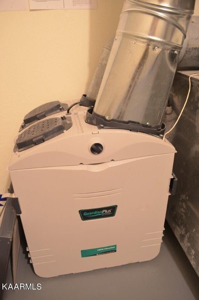 13 Hampton Point Crossville, TN 38558 - Photo 31 of 45 a close up of a sink