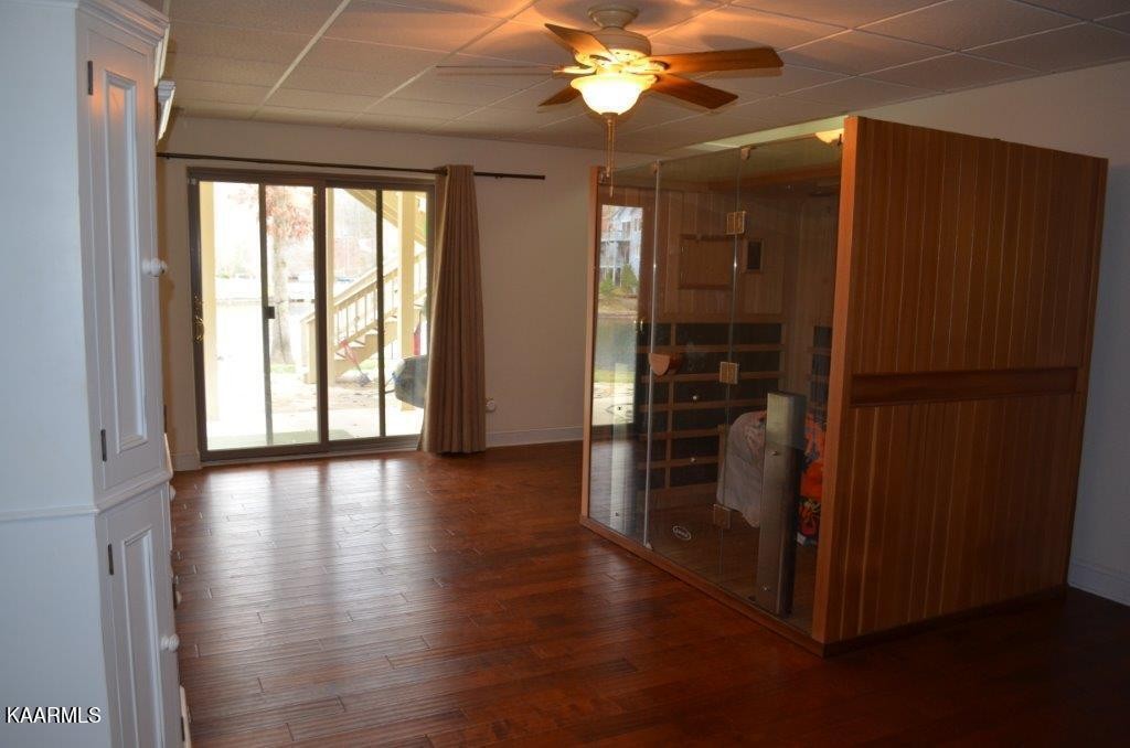 13 Hampton Point Crossville, TN 38558 - Photo 37 of 45 wooden floor in an empty room with a window