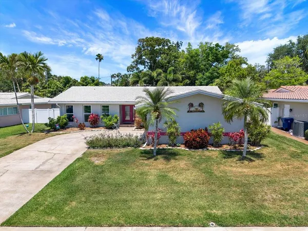 $749,900 | 14725 Crown Drive, Largo, FL 33774