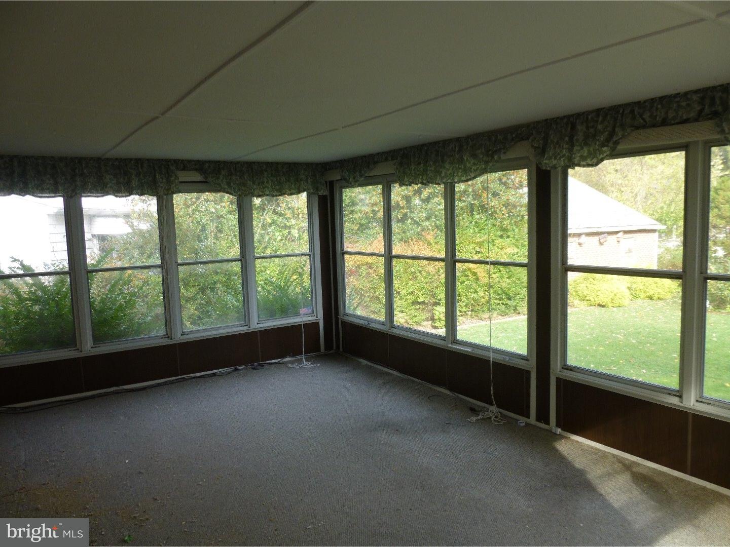 2975 Kanes Road Abington, PA 19090 - Photo 14 of 24 Sun Room